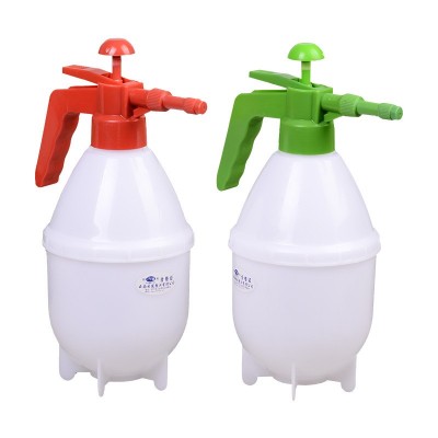 气压式喷水壶1.5L大容量加厚塑料材质两色可选雾化洒水喷壶批发图5