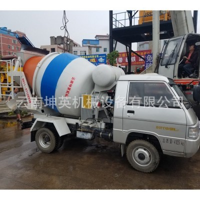 云南小型混凝土运输罐 昆明改装全新混凝土罐车 农用三轮搅拌罐车图4