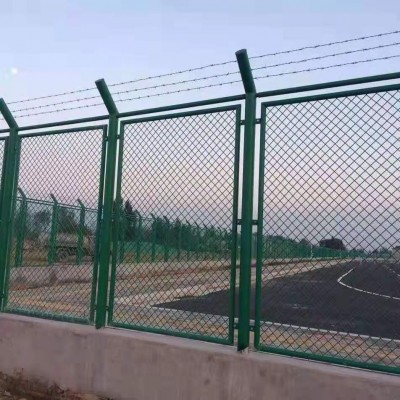云南昆明 护栏网 隔离网 防护网 围网 框架护栏 公路铁路护栏图4