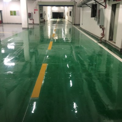 地下停车场划线 车位划线施工 清晰均称 道路箭头标线图3