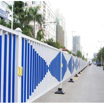 昆明市政道路护栏锌钢护栏施工围栏防撞护栏