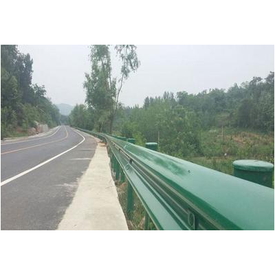 云南高速公路防撞护栏厂家直销 价格从优