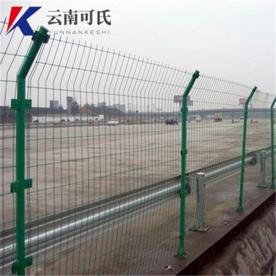 可氏无边框护栏网双边丝护栏网高速公路隔离护栏图5