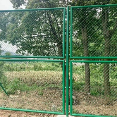 球场护栏网 足球高尔夫体育场用 铁丝围栏网 勾花包塑 耐腐蚀 来图定制图2