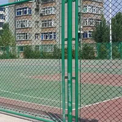 球场护栏 包塑勾花网 网球场围栏 表面浸塑围网图4