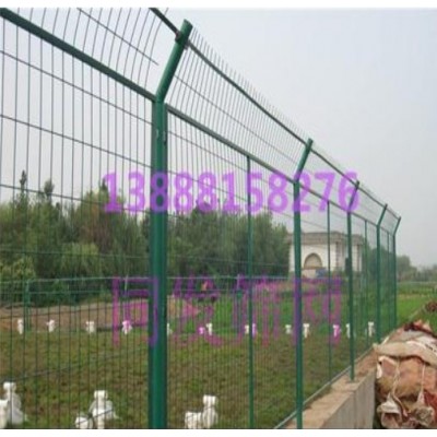 云南同发高速公路护栏网 云南铁路隔离栅